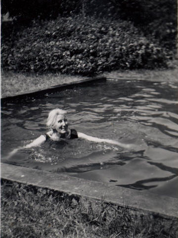 Mary Pollard in the pool at Hawarden, 28 June 1952
