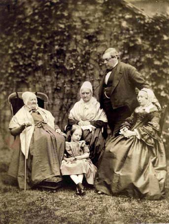 photo of Mary Wright and five generations of her family