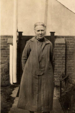 Louisa (Jarvis) Beck, 1928