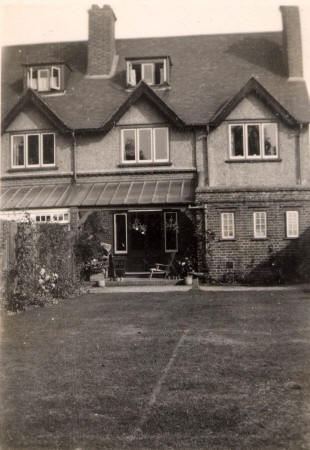 22 Cintra Avenue, Reading, photographed by the maid, Florence Webb, in 1935